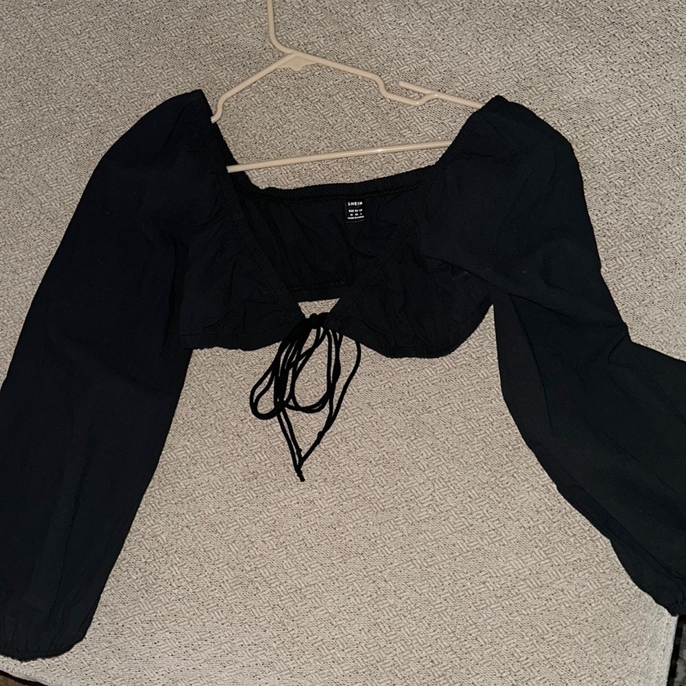 Never worn shein size medium top